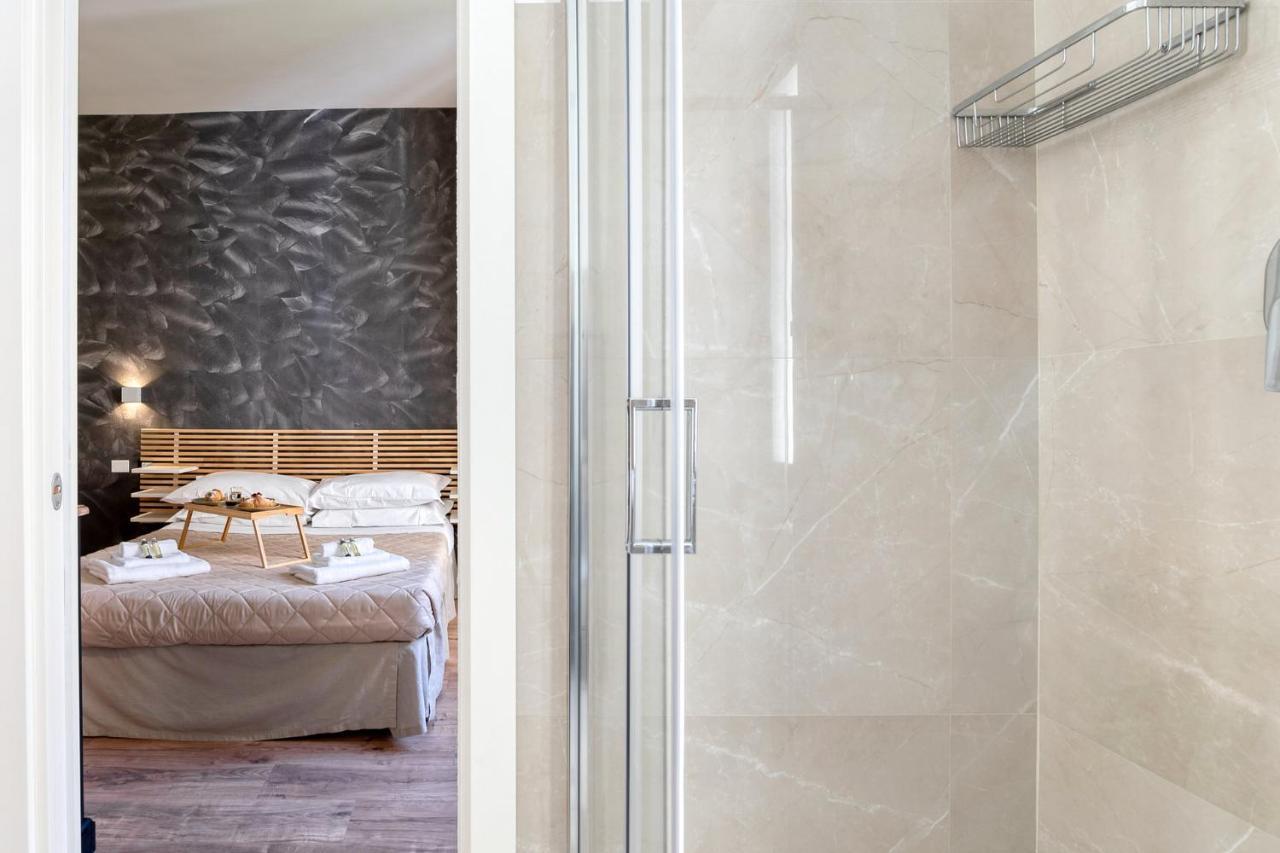 3 Rooms 3 Bathrooms - Lovely Apartment Close The Vatican Roma Dış mekan fotoğraf